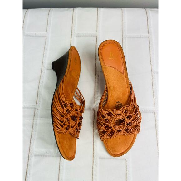 NEW Lifestride Sarita orange strappy wedge heel sandals size 7.5M - Picture 1 of 7